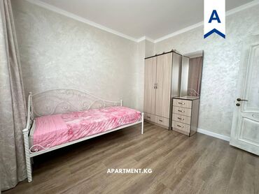 Долгосрочная аренда домов: 300 м², 7 комнат — 25