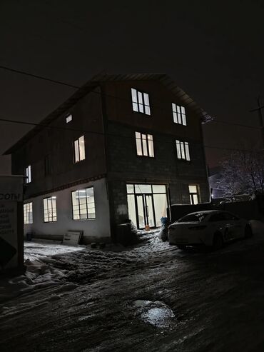 Долгосрочная аренда квартир: 2 комнаты, Агентство недвижимости, Без подселения, С мебелью частично — 5