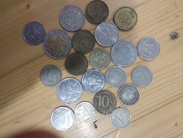 Монеты: Harici qepikler isteyen varsa yazsin