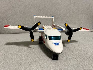 lutka za bebe: Lego ambulantni avion 60116 Ne saljemo porudzbine za vrednost ispod