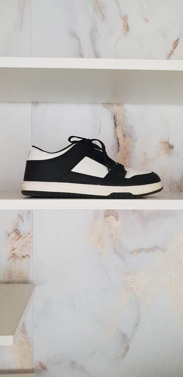 Women's Sneakers and athletic shoes: 40, bоја - Crna — 7