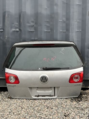 пассатб: Крышка багажника Volkswagen Б/у, цвет - Серебристый,Оригинал
