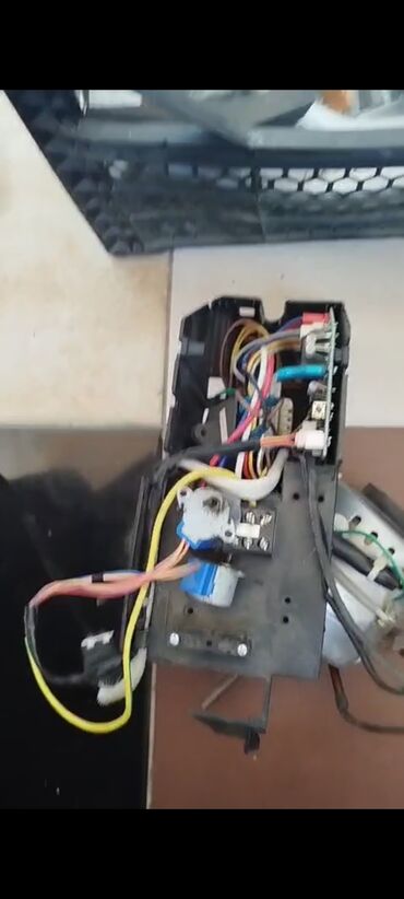 gree kondisoner: Kondisioner York, Ehtiyat hissələri kimi, 30-35 kv. m, Daxili blok, Kredit yoxdur
