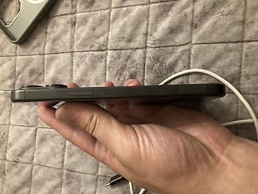 ipad a16: IPhone 14 Pro, Space Gray, Face ID — 3