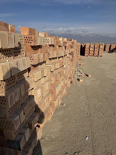 Строительный кирпич: ПРИНИМАЕМ ПРЕДЗАКАЗ ПО 10 СОМ БАЛЫКЧЫ КИРПИЧ ЖЕННЫЙ КИРПИЧ КЫЗЫЛ — 12