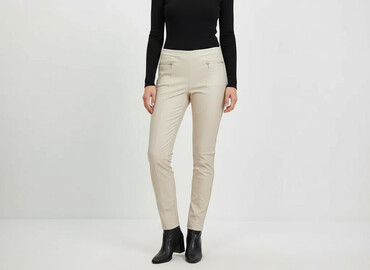 new yorker krótkie spodenki dresowe: New Look, Material trousers for women, size XS