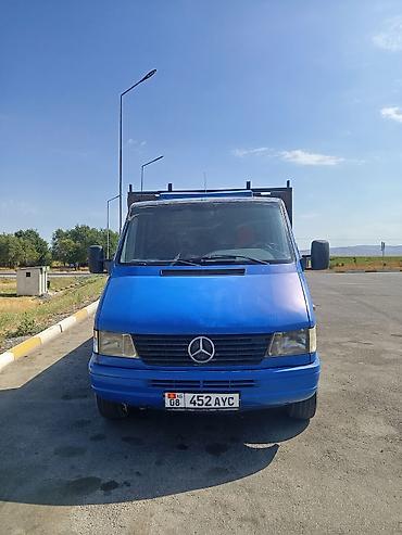 грузовой авто: Грузовой бортовой автомобиль Mercedes‑Benz, грузоподъёмность 3 т — 2