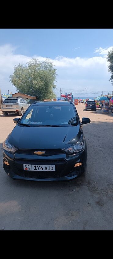 девятка авто: Chevrolet Spark: 2018 г., 1 л, Вариатор, Бензин, Хэтчбэк