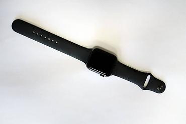 sp5 pro: Продаю умные часы Apple Watch SE 44 мм (1 поколение) . В отличном — 2
