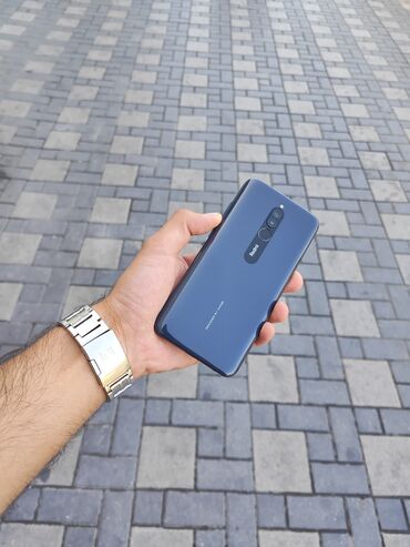 telfonlar redmi: Redmi 8, 64 GB, rəng - Boz, Düyməli, Barmaq izi, Face ID