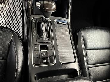 Kia: Kia Sorento: 2016 г., 2 л, Автомат, Дизель, Кроссовер — 17