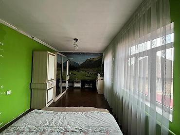 Продажа коттеджей и домов: Продаю дом Ж/М Тынчтык, 150м2, 2-спален,2-зала,кухня столовая. рядом — 8
