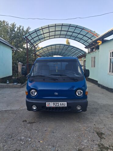 купить шины в бишкеке бу: Легкий грузовик, Hyundai, Б/у