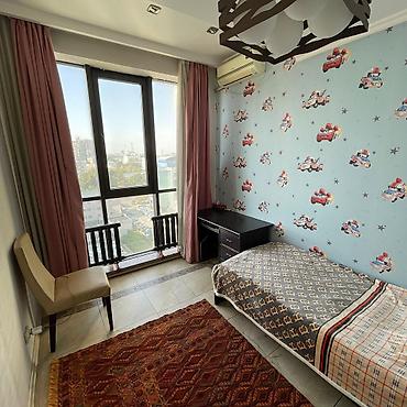 Продажа квартир: 3 комнаты, 98 м², Элитка, 9 этаж — 7