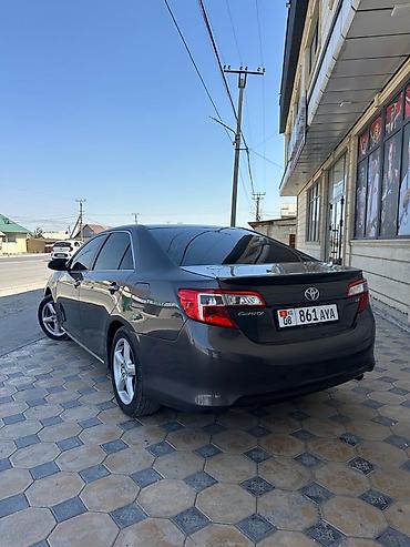mercedes a class: Toyota Camry: 2014 г., 2.5 л, Автомат, Бензин, Седан — 7