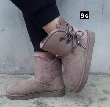 Women's Sneakers and athletic shoes: 41 — 1