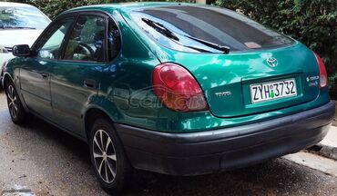 Toyota: Toyota Corolla: 1.4 l. | 2001 έ. Χάτσμπακ — 4
