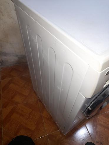 naxis masini: LG Inverter Direct Drive paltaryuyan maşın – 8 kq Xüsusiyyətlər: - Ön — 3