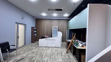 купить коммерческое помещение бишкек: Продаются помещения под бизнес. ✅ Район АУЦА ✅ С ремонтом ✅ 120 кв/м
