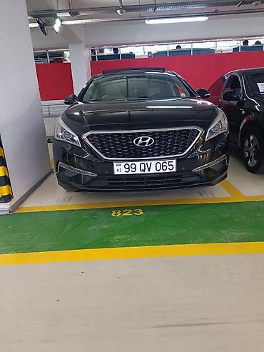 Hyundai: Hyundai Sonata sedan - Kuzov: qara rəng, aerodinamik xətlər, xrom ön — 11