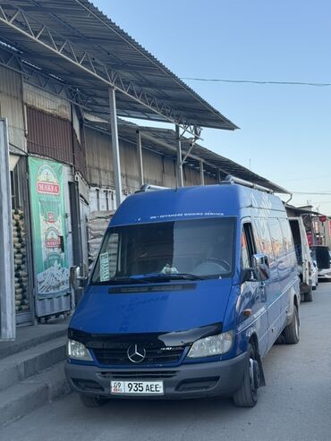 спринтер боковой стекло: Легкий грузовик, Mercedes-Benz, Стандарт, 3 т, Б/у