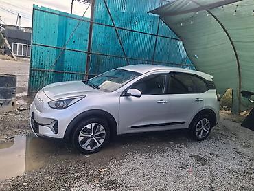 Продажа авто: Kia Niro: 2022 г., Электромобиль, Кроссовер — 2