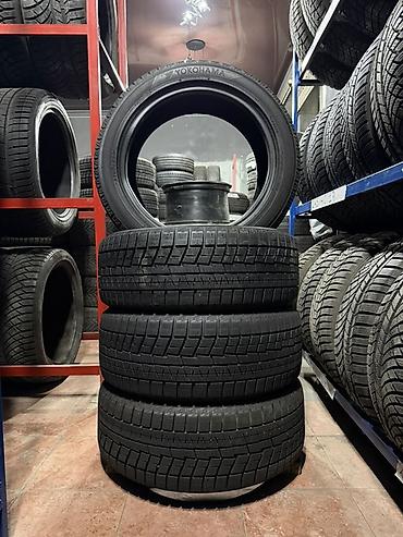 Комплект зимних шин Yokohama iceGUARD IG60 - Размер: 215/50 R17 -