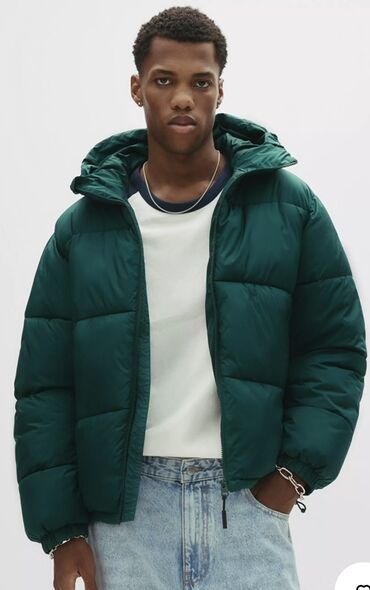 Pencəklər: Pull Bear kurtka, XS razmer (S geyinen üçün de uygundu), yenidir