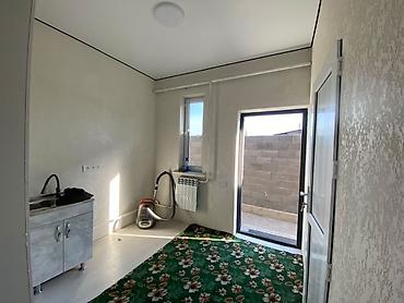 продаю квартиру в кара балте: 🏠 Сдаётся однокомнатная квартира 💰 Цена: 25 000 сом в месяц. 📩 По — 3