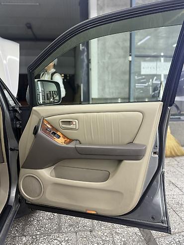 Lexus: Lexus RX: 2000 г., 3 л, Автомат, Бензин, Кроссовер — 9