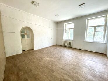 �������������� ���������������� �� �������������� в Кыргызстан | Продажа квартир: 3 комнаты, 65 м², 2 этаж