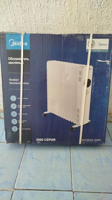 обогреватели маслянные: Масляный радиатор Midea, серия 3000, модель NY2513-20M. Основные
