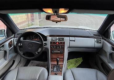 124 e500: Mercedes-Benz E-Class: 1995 г., 3.2 л, Автомат, Бензин, Седан — 10