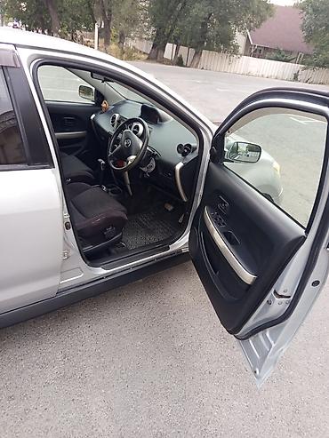 тойота isis: Toyota Ist: 2002 г., 1.3 л, Автомат, Бензин, Хэтчбэк — 5