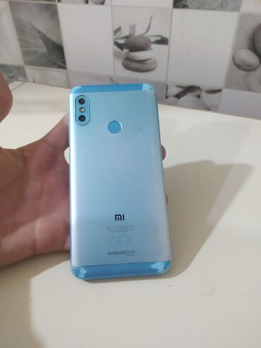 ikinci əl soyuducular: Xiaomi Mi A2 Lite, rəng - Göy, 
 Barmaq izi