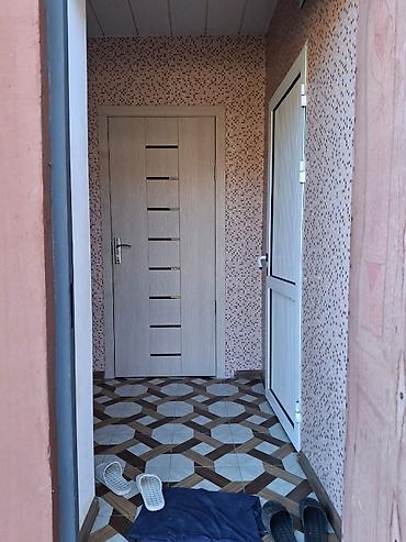 hovsan heyet evi: Kirayə verilir: 3otaqlı, mebellə təmin olunmuş mənzil QUBA, TENGALTIDA — 2