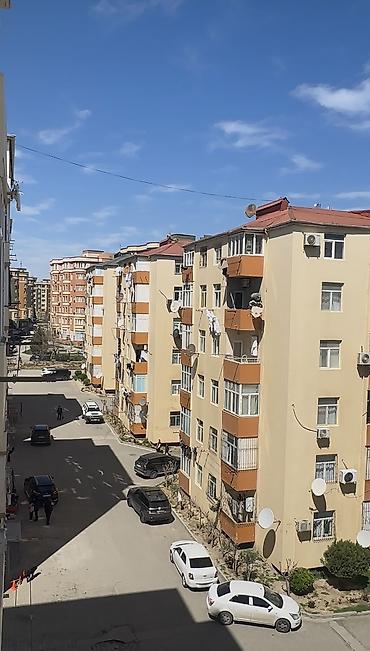 ev alqi satki: Masazır qəsəbəsi Qurtuluş 93 yaşayış kompleksində ümumi sahəsi 54 kv m — 1