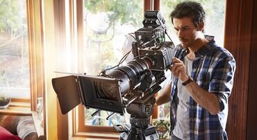 Видеокамеры: Blackmagic 4k Почему этого кинокамеру считает лучшим Читайте — 9