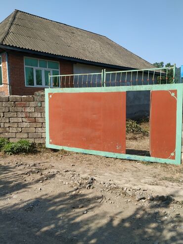 Həyət evləri və villaların satışı: 4 otaqlı, 180 kv. m, Kredit yoxdur, Orta təmir — 2