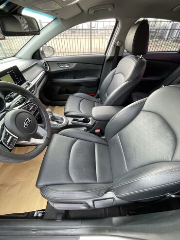 Kia: Kia K3: 2019 г., 1.6 л, Бензин, Седан — 6