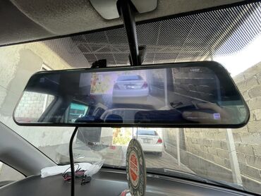 Видеорегистраторы: Видеорегистратор Новый, Встроенный в зеркало, Есть GPS, Есть G-Sensor, Без антирадара