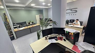 акуновские: Продажа офисов 392 м², С ремонтом, Многоэтажное здание, 1 этаж — 4
