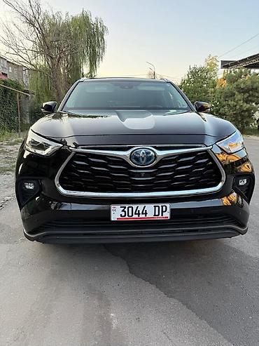 платинум: Toyota Highlander: 2020 г., 2.5 л, Гибрид, Внедорожник — 1