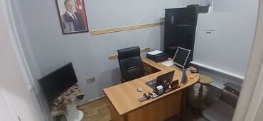 дача с бассейном посуточно баку: Xırdalanda tam mərkəzdə at heykəlinin arxasında Hazır ofis biznes kimi