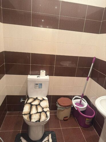 Uzunmüddətli kirayə mənzillər: Nərimanov Rayonu Əliyar Əliyevdə 24 mərtəbəli binanın 7-ci -da lalafo.az — 8 Uzunmüddətli kirayə mənzillər: Nərimanov Rayonu Əliyar Əliyevdə 24 mərtəbəli binanın 7-ci — 8