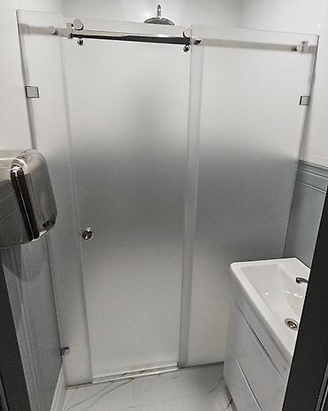 Душевые перегородки и ограждения: Душевые кабины душевые кабины Бишкек Душевые кабины и перегородки — 27