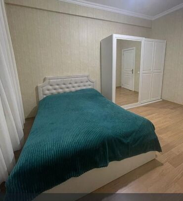 Yataq otağı dəstləri: Taxt dolab. 650azn. bazaldiir. seliqeli istifade edilib. matras var