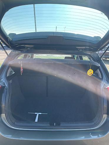 Toyota: Toyota Corolla: 2003 г., 1.6 л, Ручные, Бензин, Хэтчбэк — 5