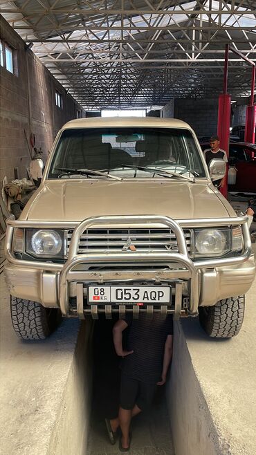покрышки на паджеро: Mitsubishi Pajero: 1992 г., 3 л, Автомат, Бензин, Внедорожник