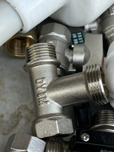 шестигранник: Тройник, Материал: Металл